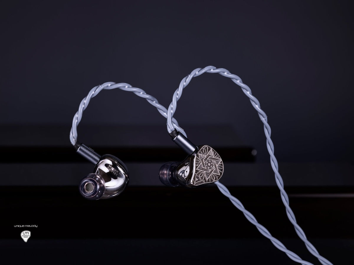 UM Maven III Moonshard — Titanium Quadbrid 12-Driver Bone Conduction IEM - vividsound